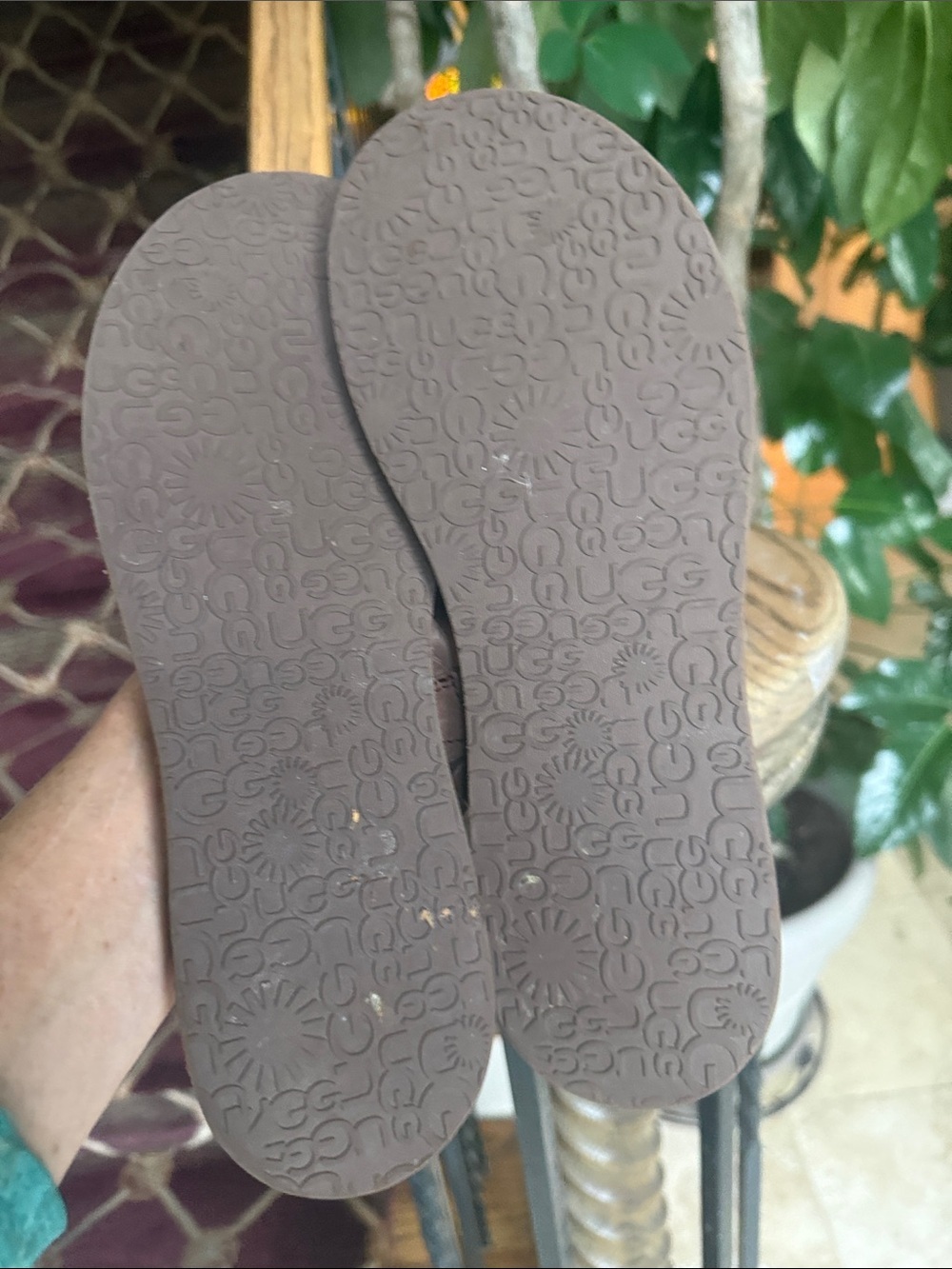 UGGS ladies, leather thong women’s size 9 very good condition - Picture 5 of 8